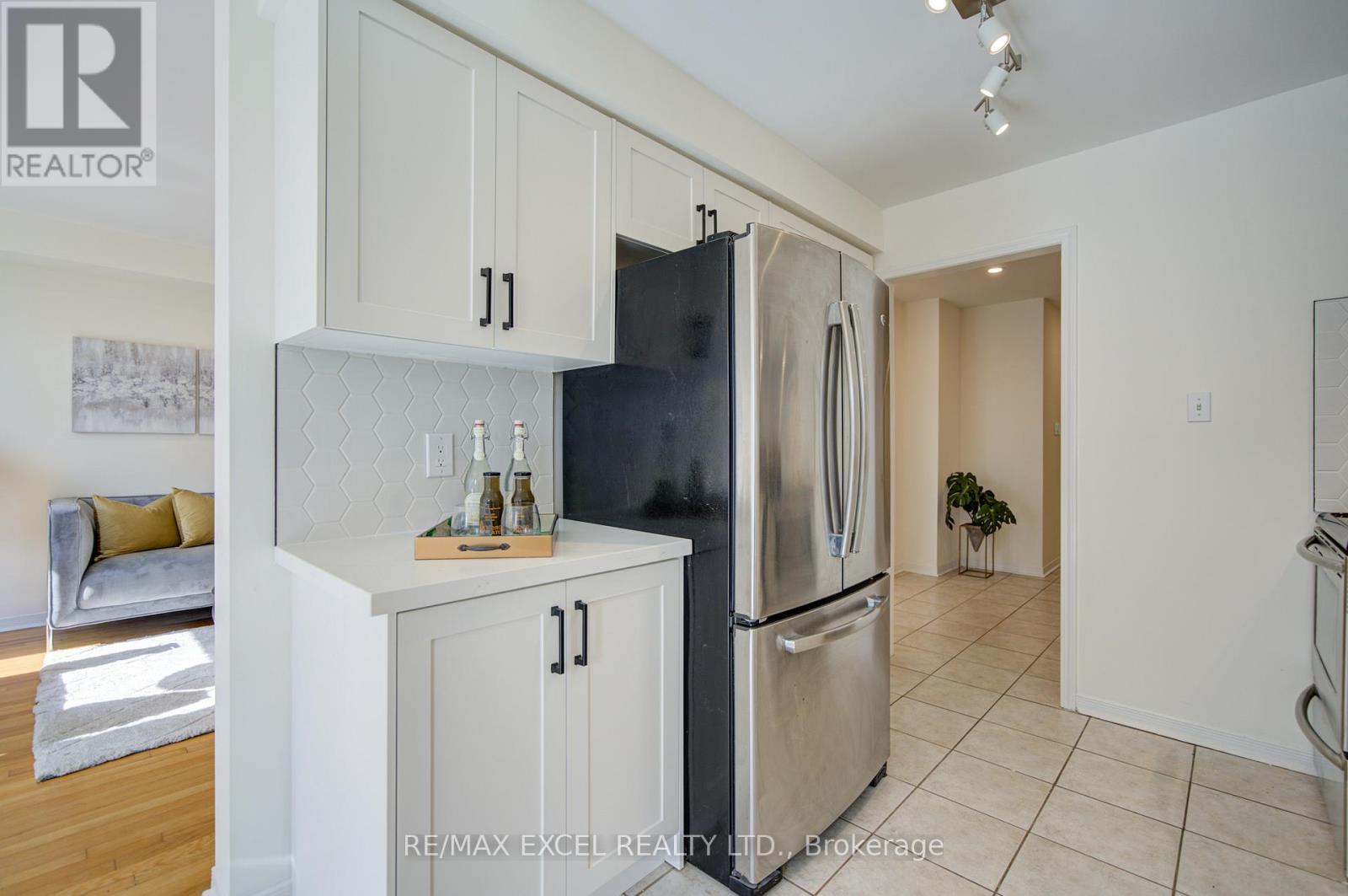 22 HORSTMAN STREET - 17