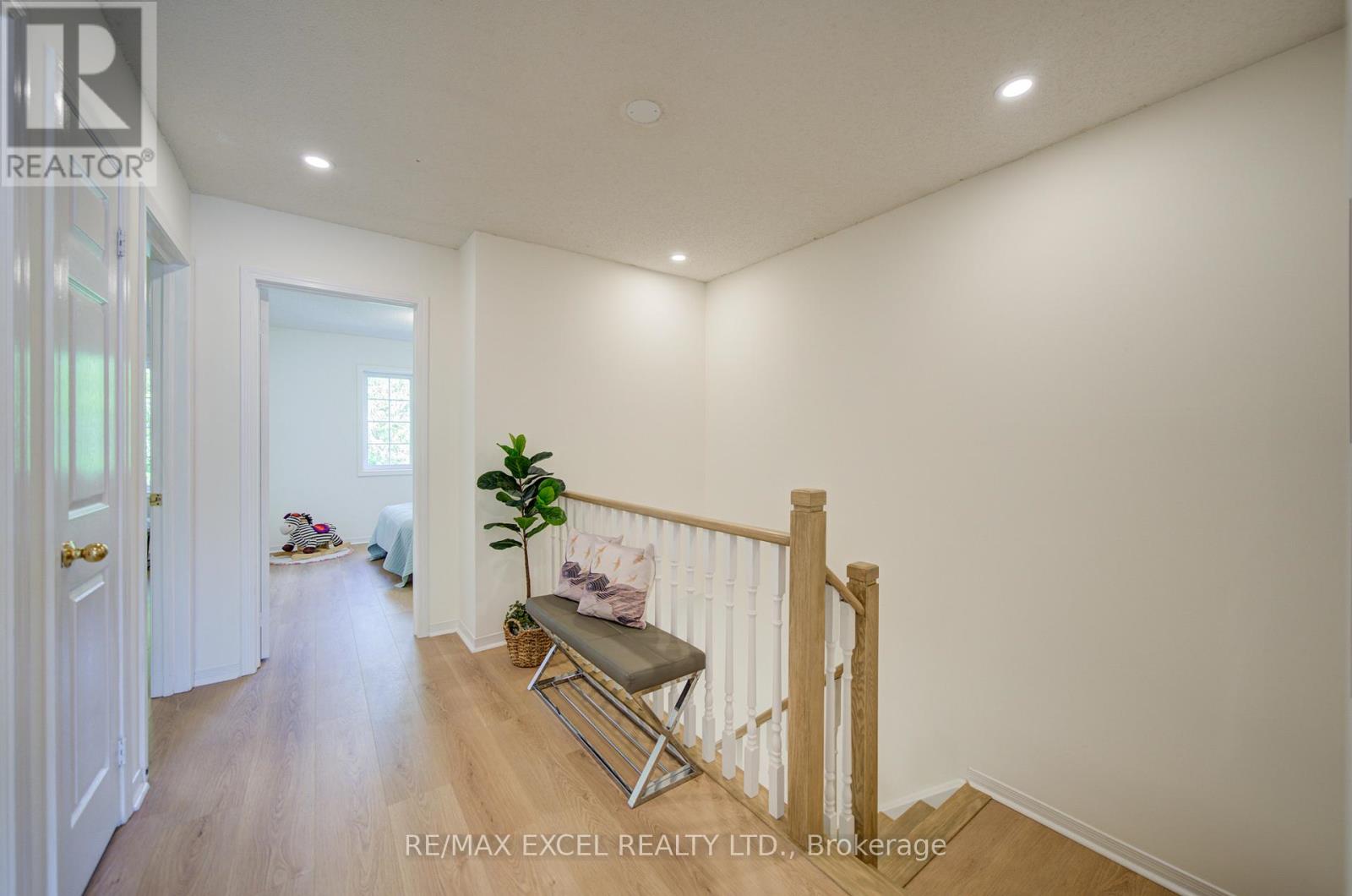 22 HORSTMAN STREET - 24