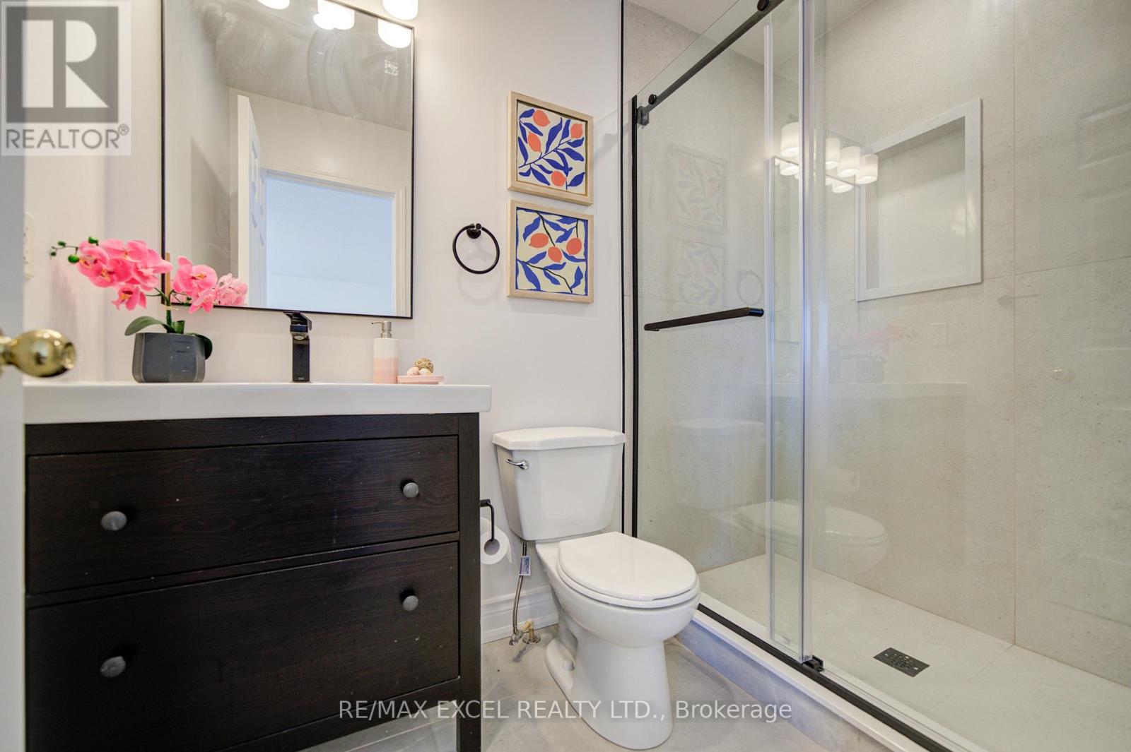22 HORSTMAN STREET - 30