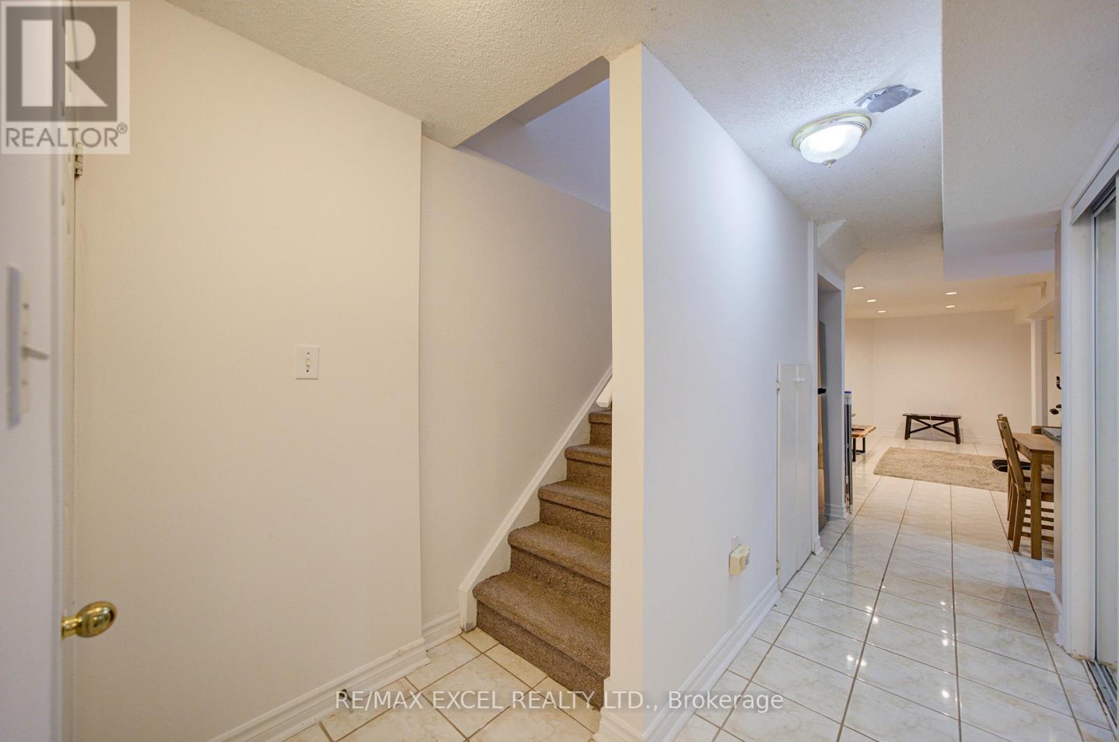 22 HORSTMAN STREET - 38