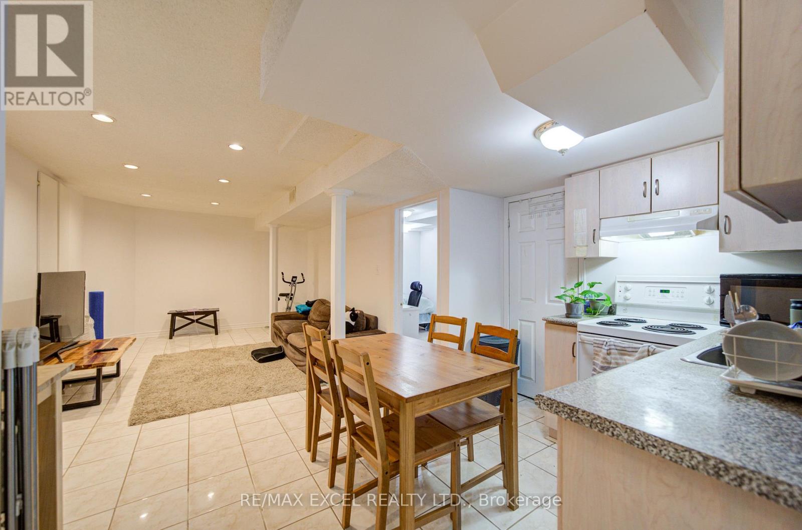 22 HORSTMAN STREET - 39
