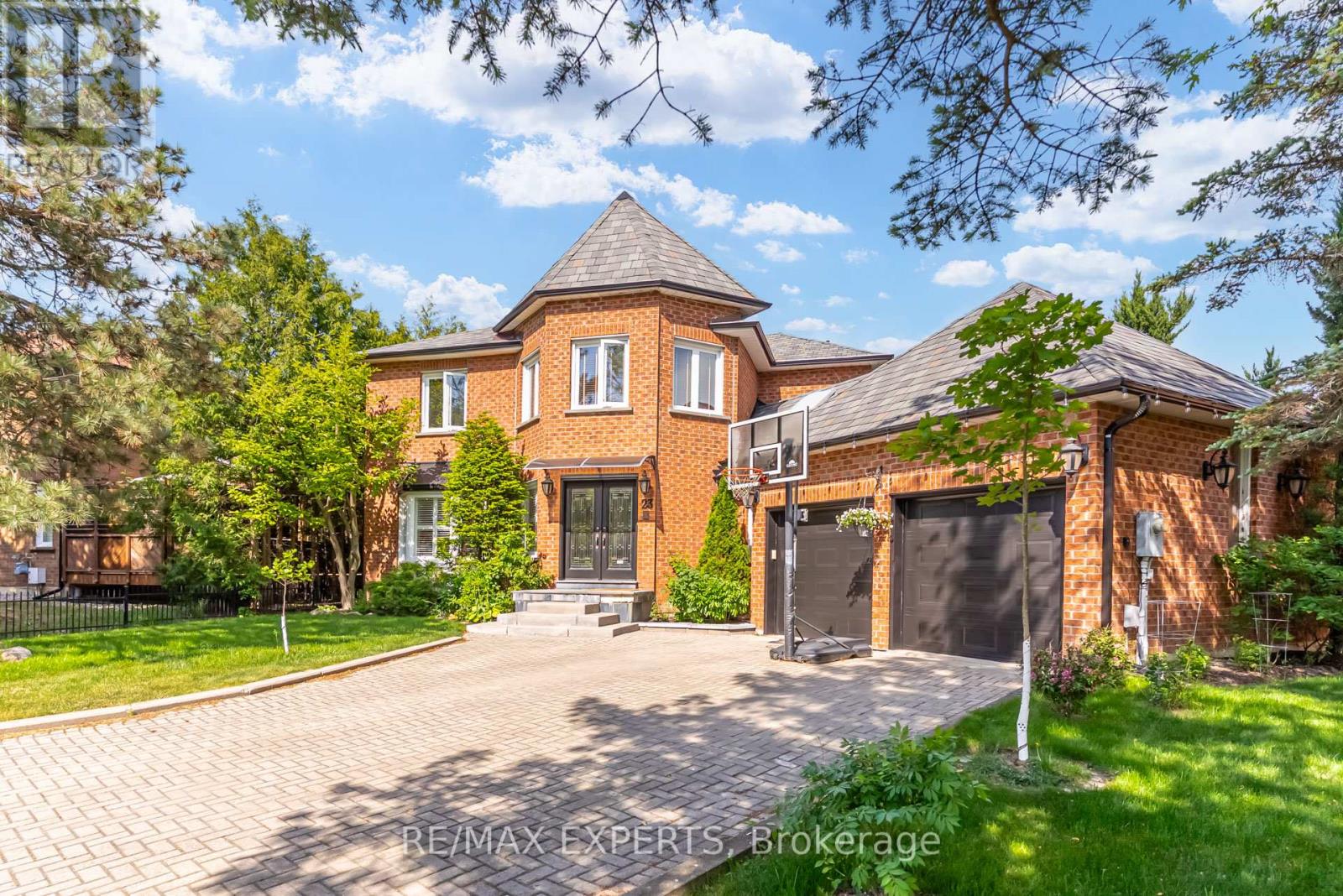 Photo of 23 BLOOMFIELD TRAIL