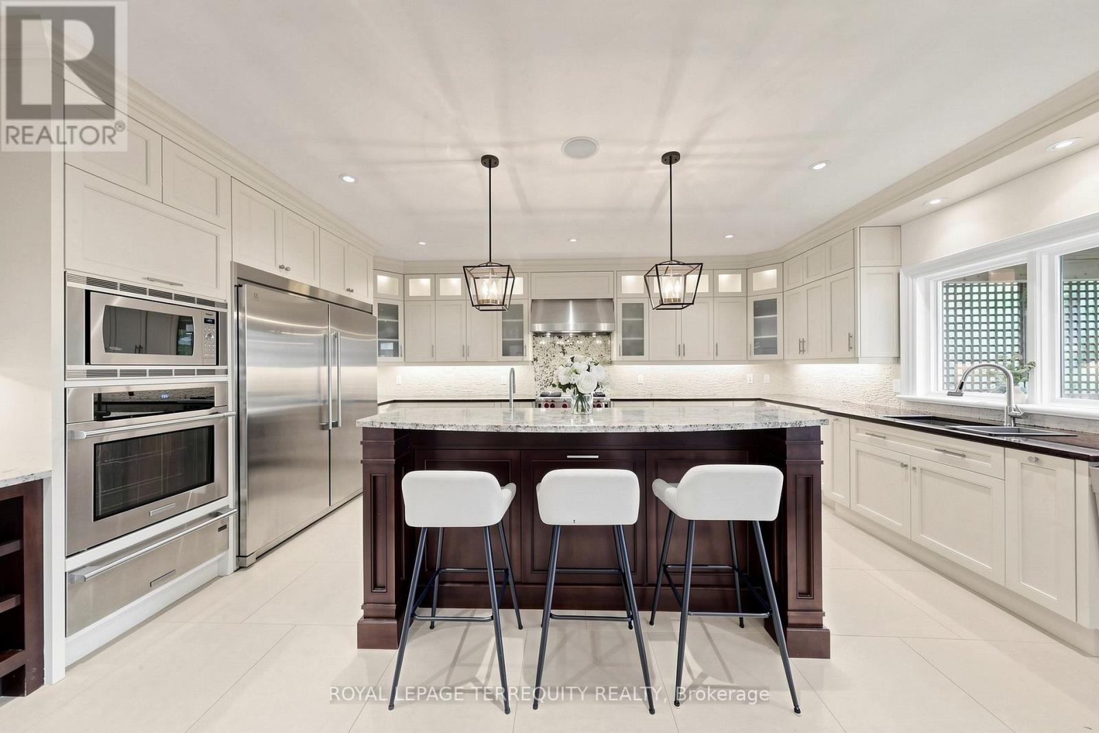 17 JEREMY DRIVE - 11