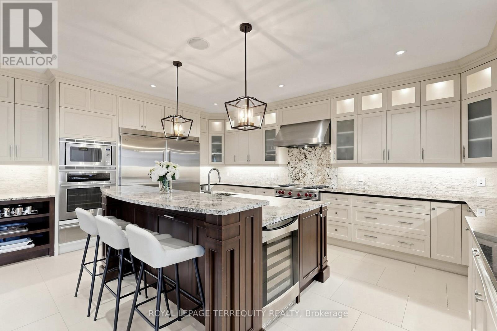 17 JEREMY DRIVE - 12
