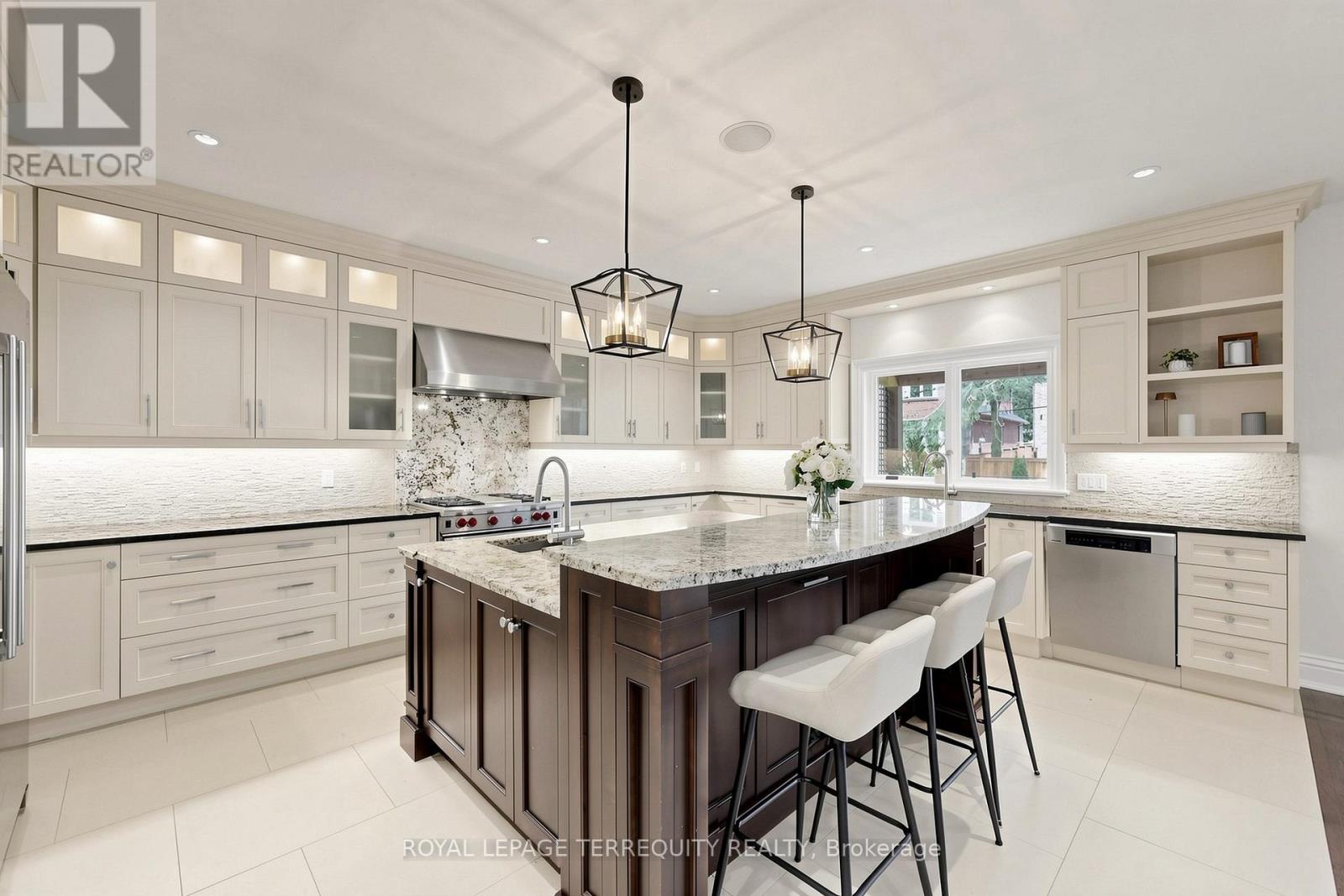 17 JEREMY DRIVE - 13