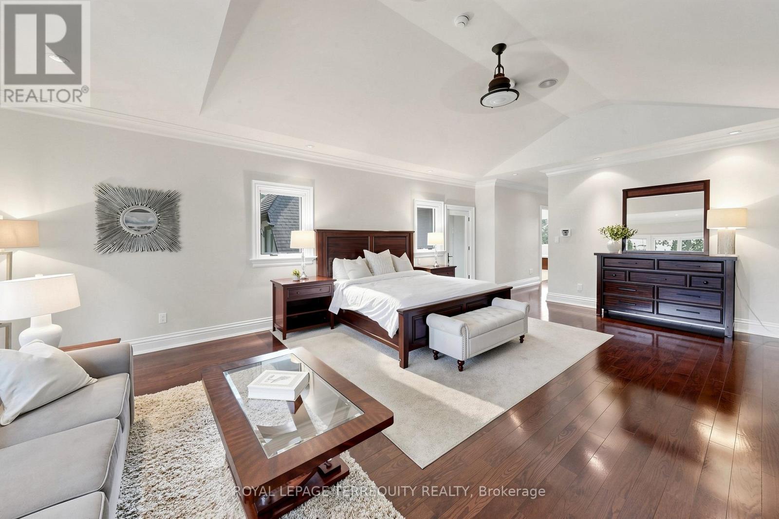 17 JEREMY DRIVE - 25