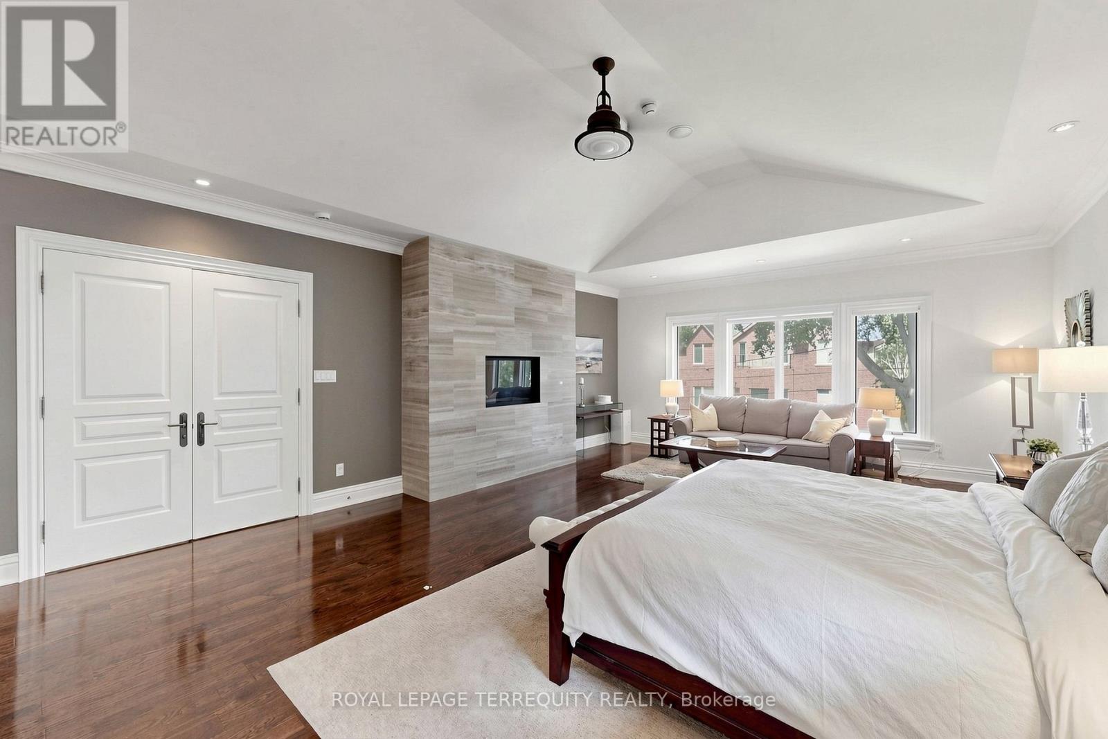 17 JEREMY DRIVE - 26