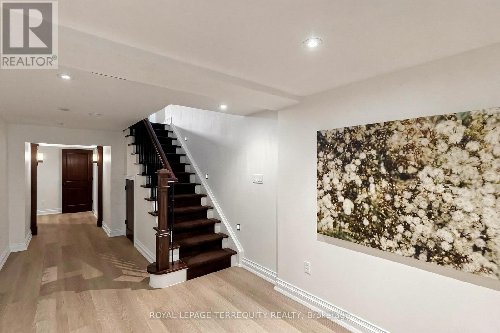 17 JEREMY DRIVE - 37