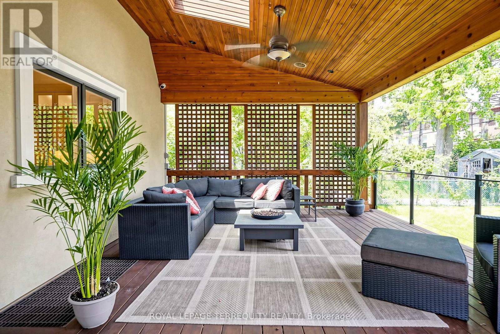 17 JEREMY DRIVE - 48