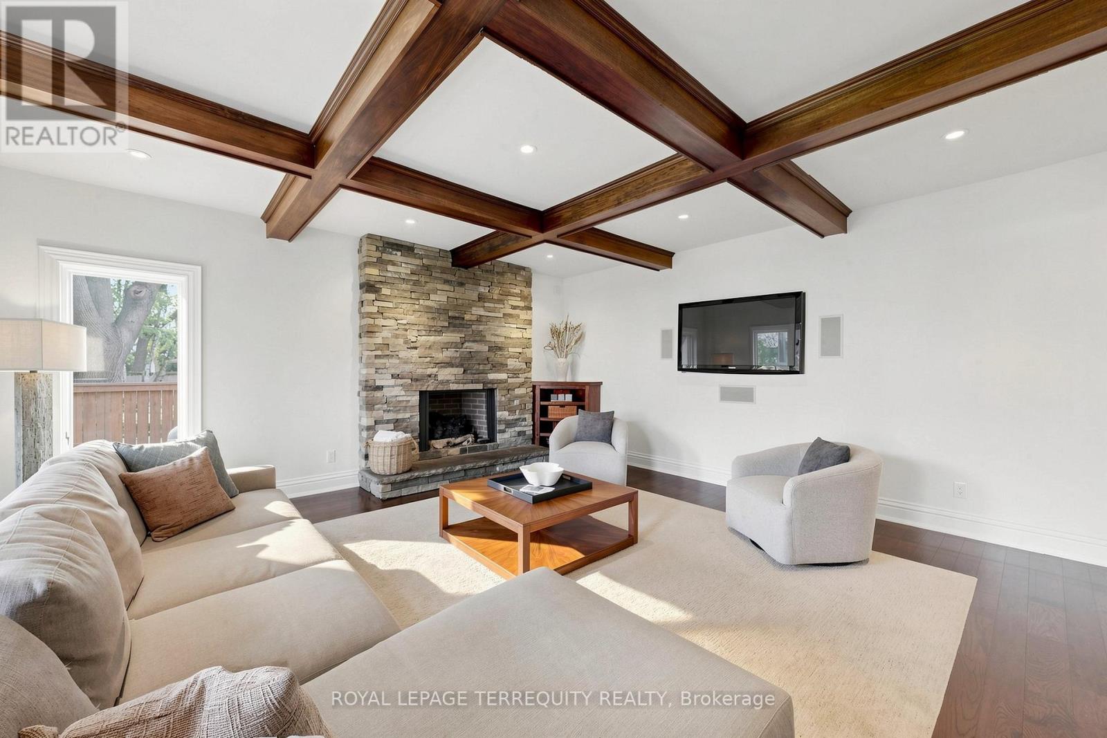 17 JEREMY DRIVE - 6