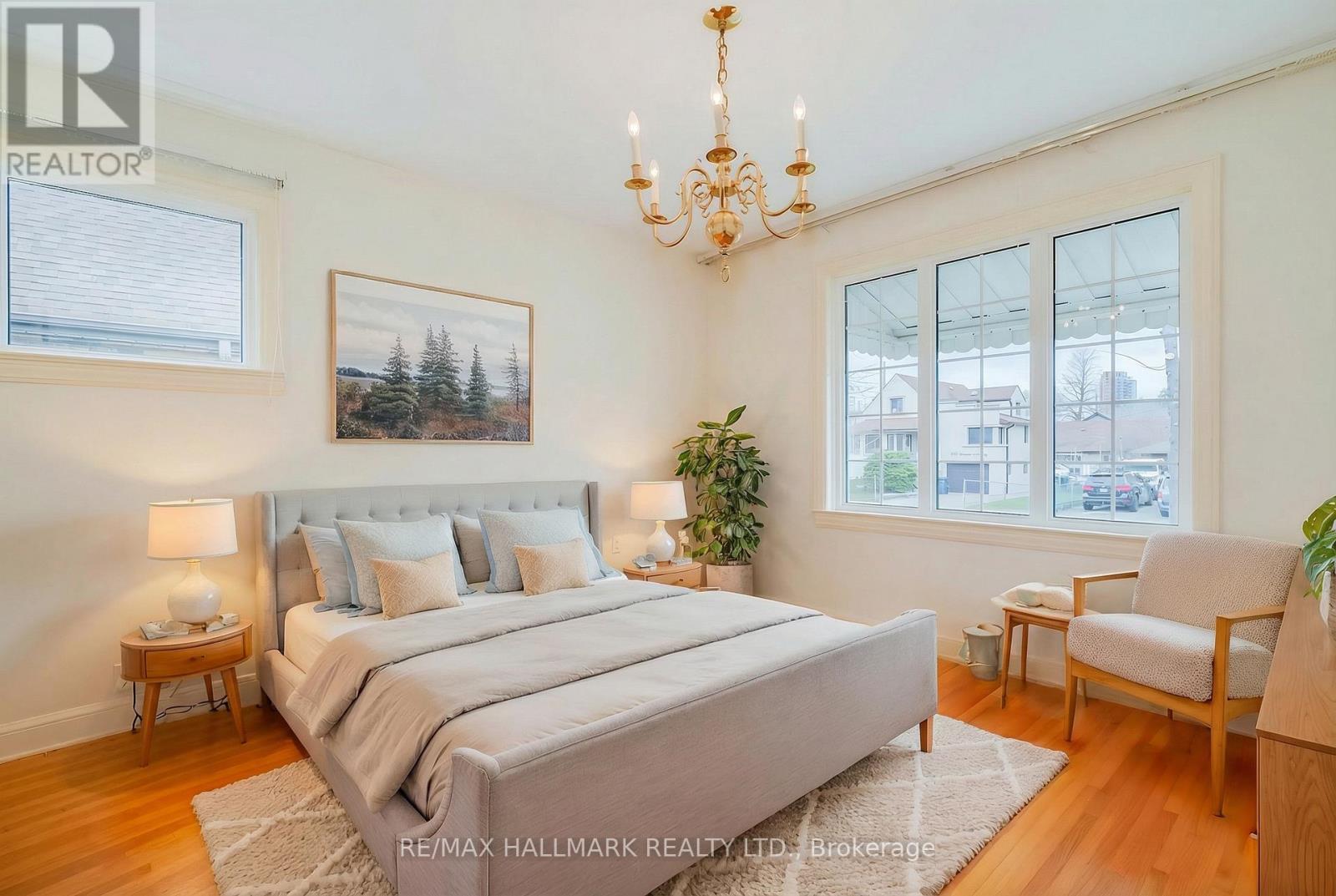 945 GLENCAIRN AVENUE - 8