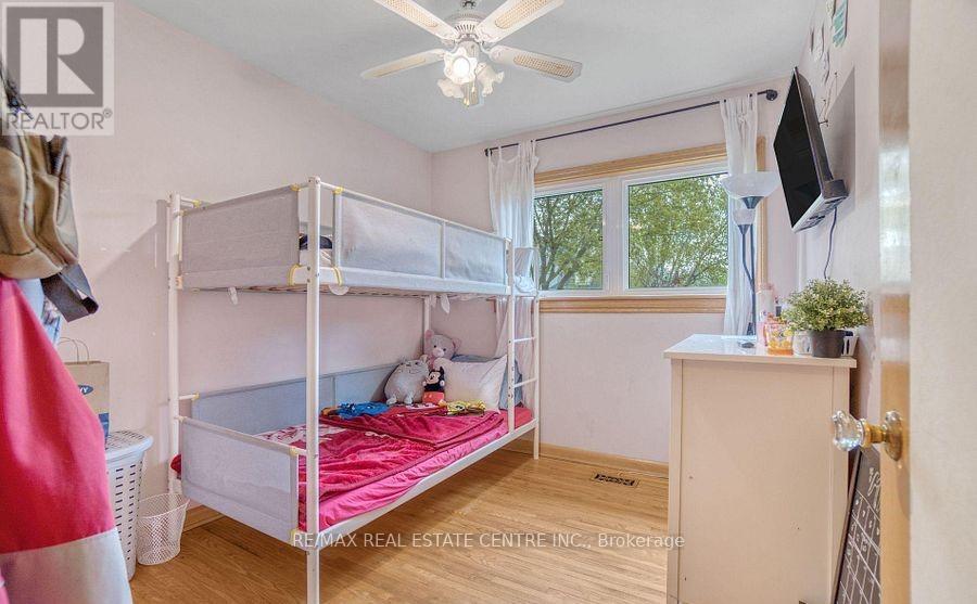 314 STRATHCONA DRIVE - 24