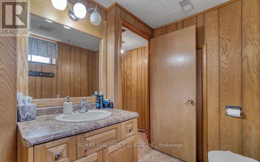 314 STRATHCONA DRIVE - 27