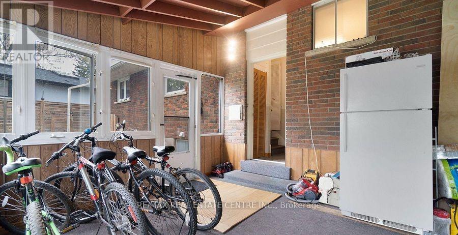 314 STRATHCONA DRIVE - 30