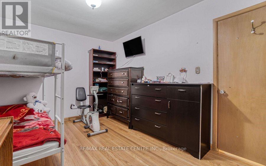 314 STRATHCONA DRIVE - 31
