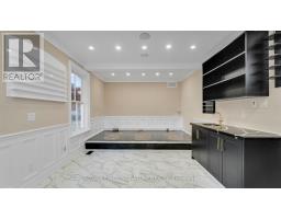 140 Trafalgar Road, Oakville, ON L6J3G5 Photo 12