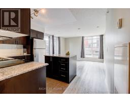 729 - 36 Via Bagnato, Toronto, ON M6A0B7 Photo 15