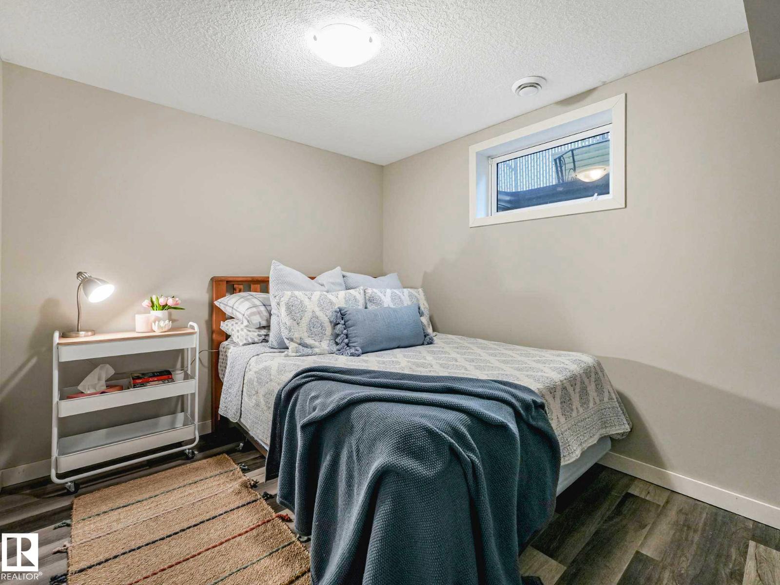 33 HURON DR — photo 29