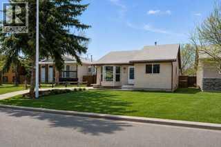 72 Marquis Place SE - photo 2