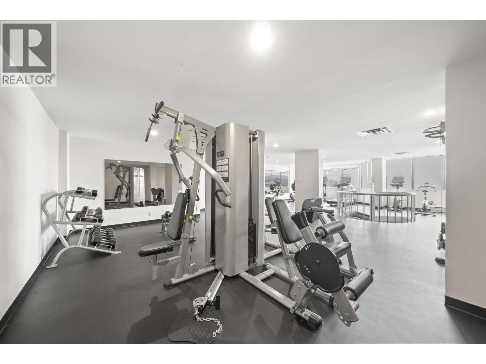 2102 6540 BURLINGTON AVENUE, Burnaby