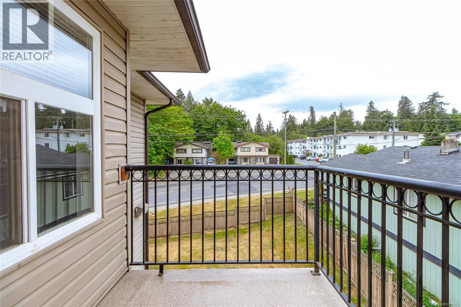 #302 3215 Cowichan Lake Rd - 22