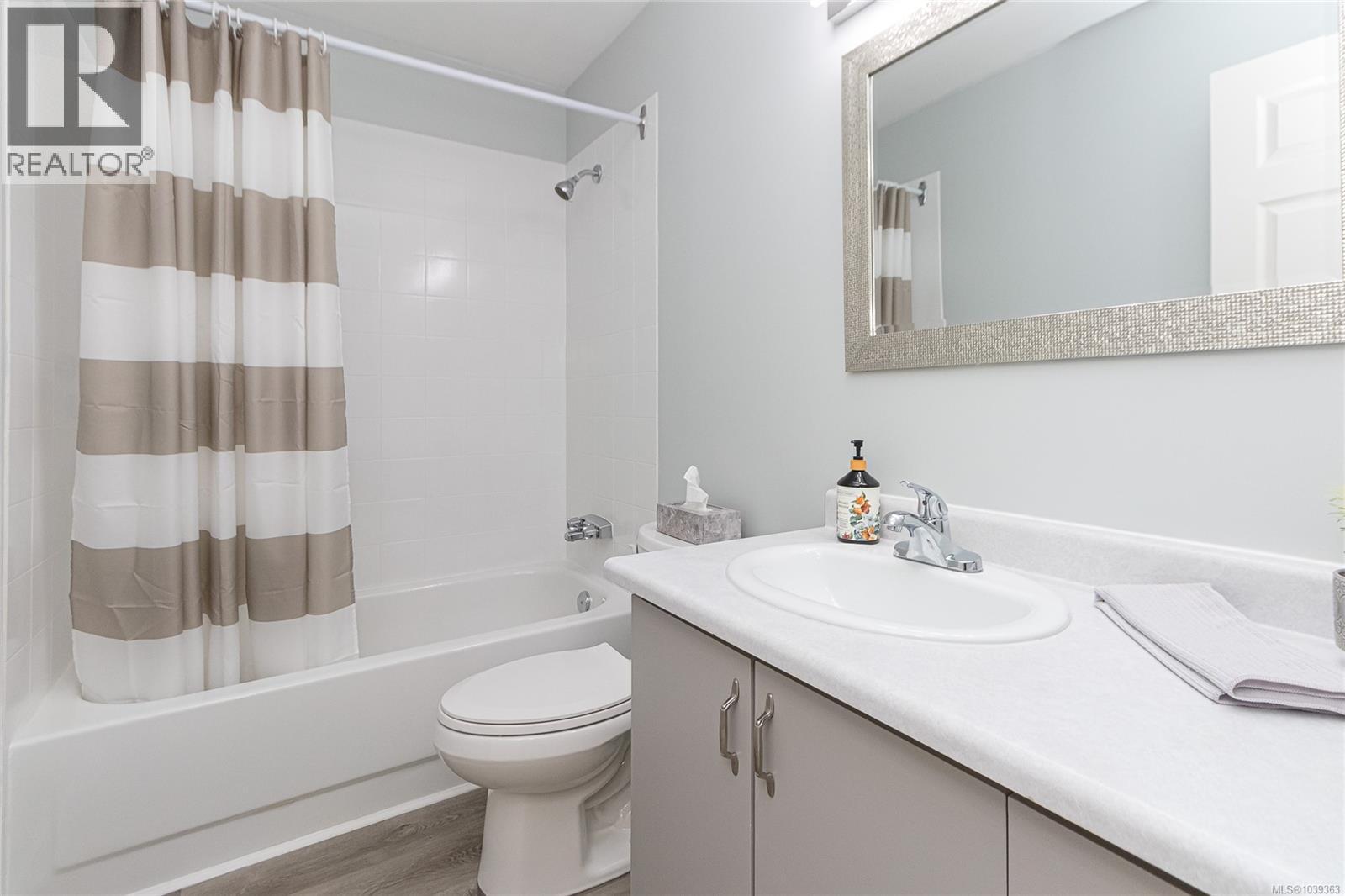 #302 3215 Cowichan Lake Rd - 20