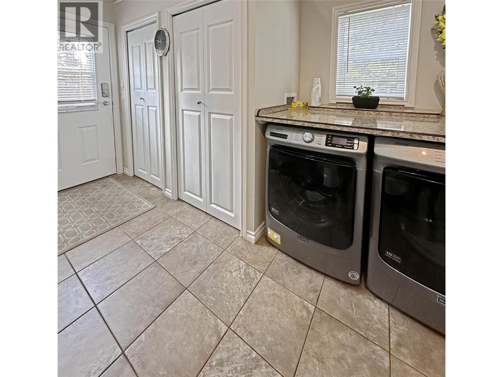 128 Edgewood Drive - 17