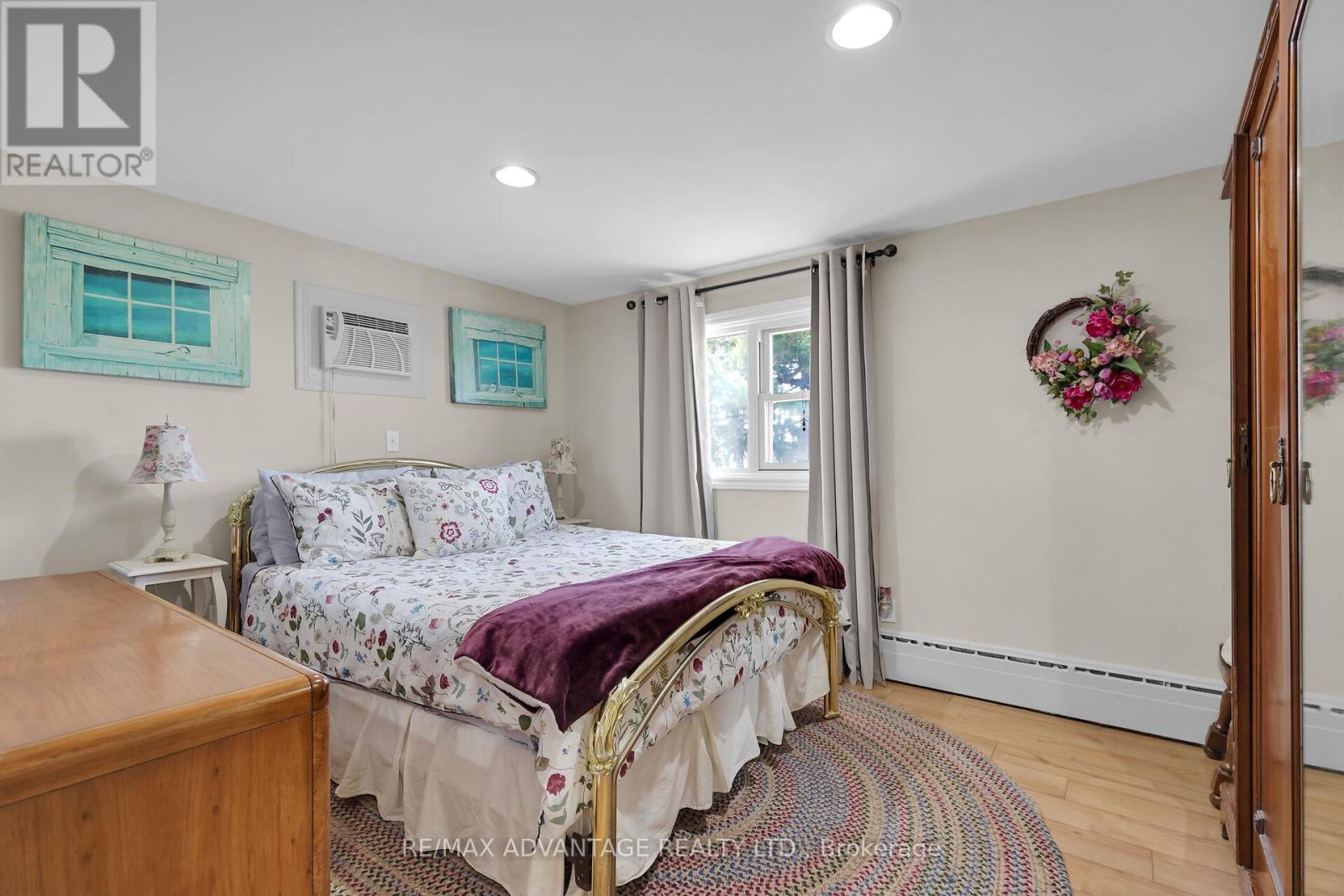 2678 DORCHESTER ROAD - 19