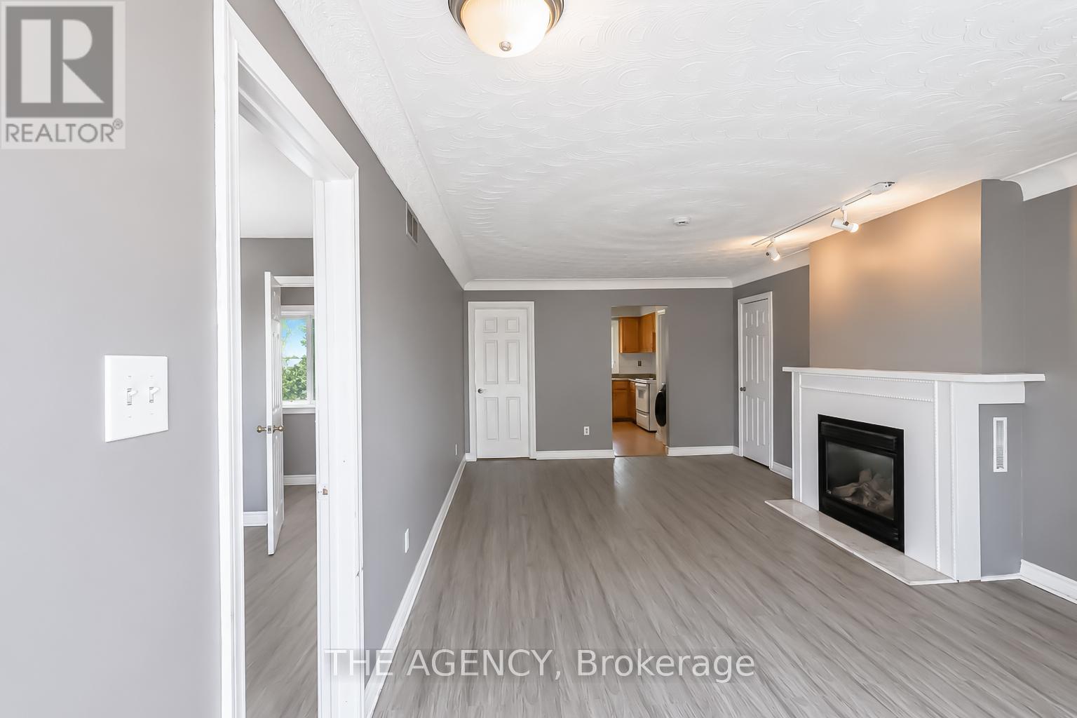 2696 HIGHWAY 6 - 28