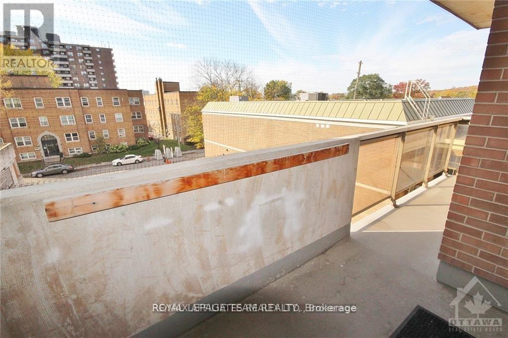 2 Bed, 2 Bath Apartment for Rent in Ottawa – 304 – 200 LAFONTAINE AVENUE, Ottawa – MLS# X13416802 - Image 18