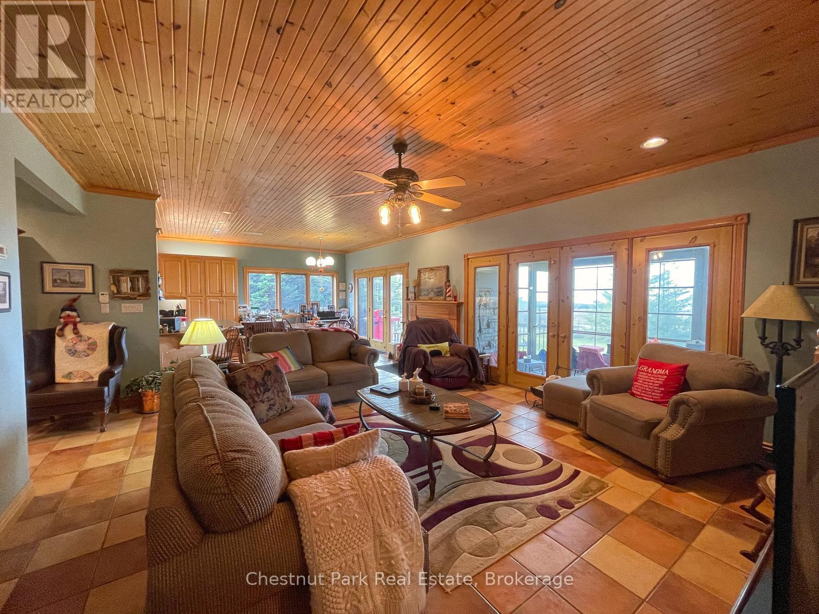 36 CEDAR DRIVE - 9