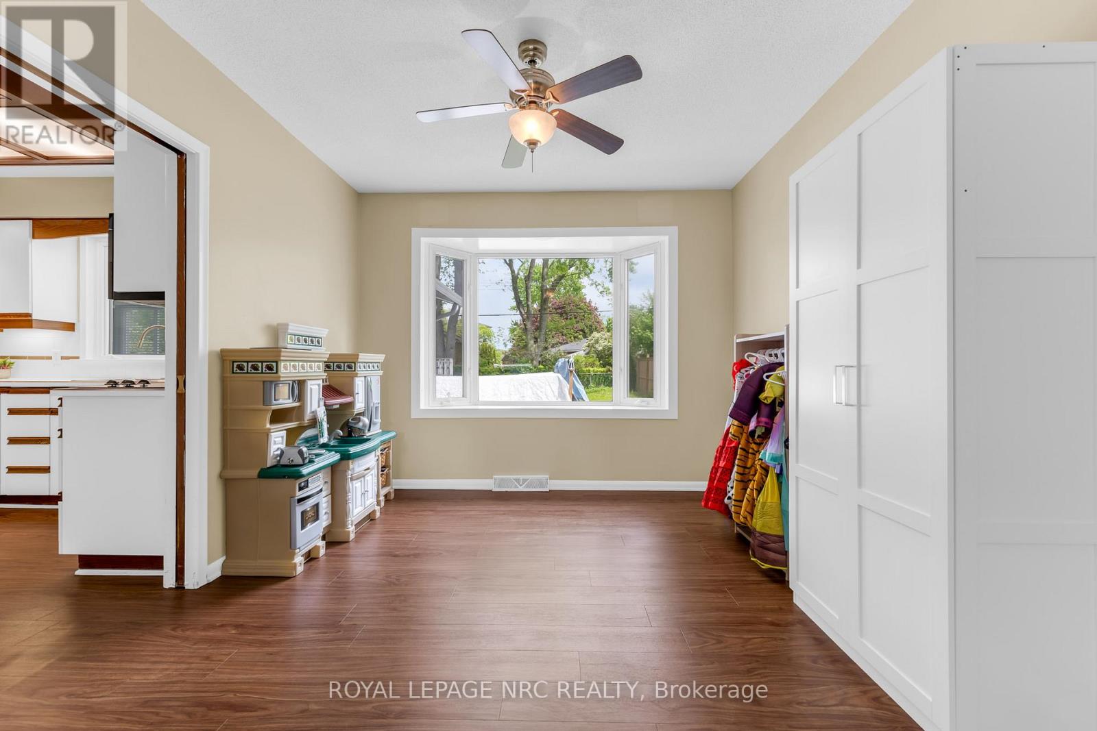 186 WILLSON ROAD - 12
