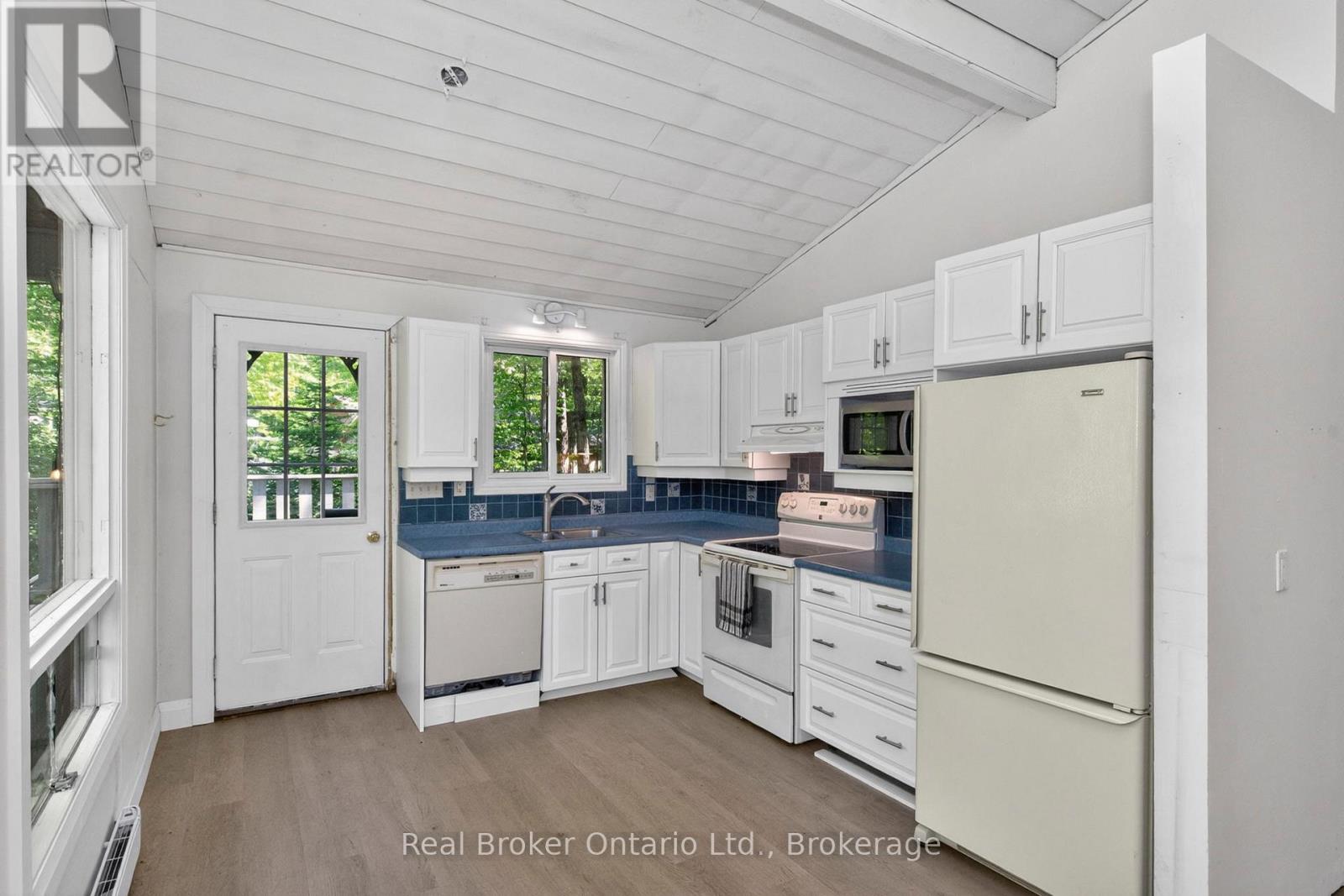 208 DESROCHES TRAIL - Image 6