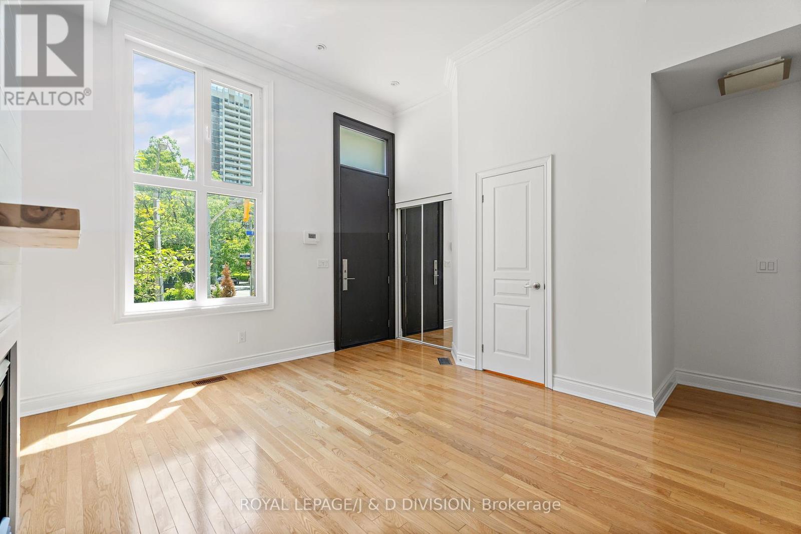 Entry to Living Room