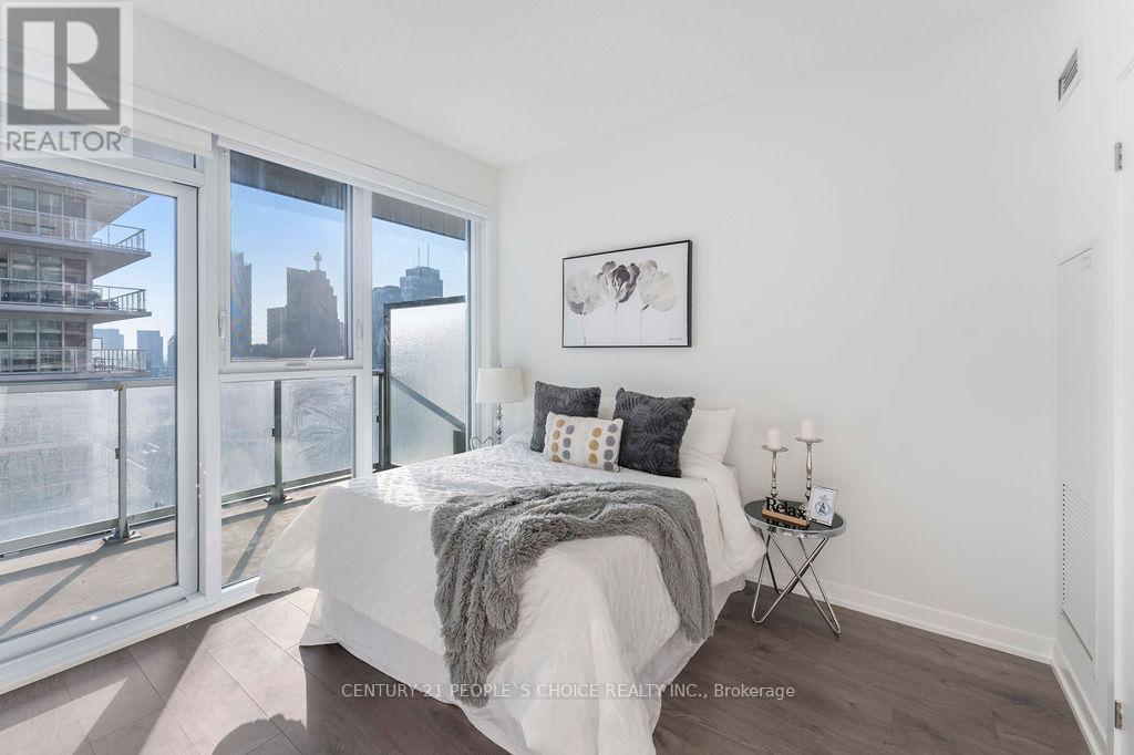 #3406 20 RICHARDSON STREET S - 24