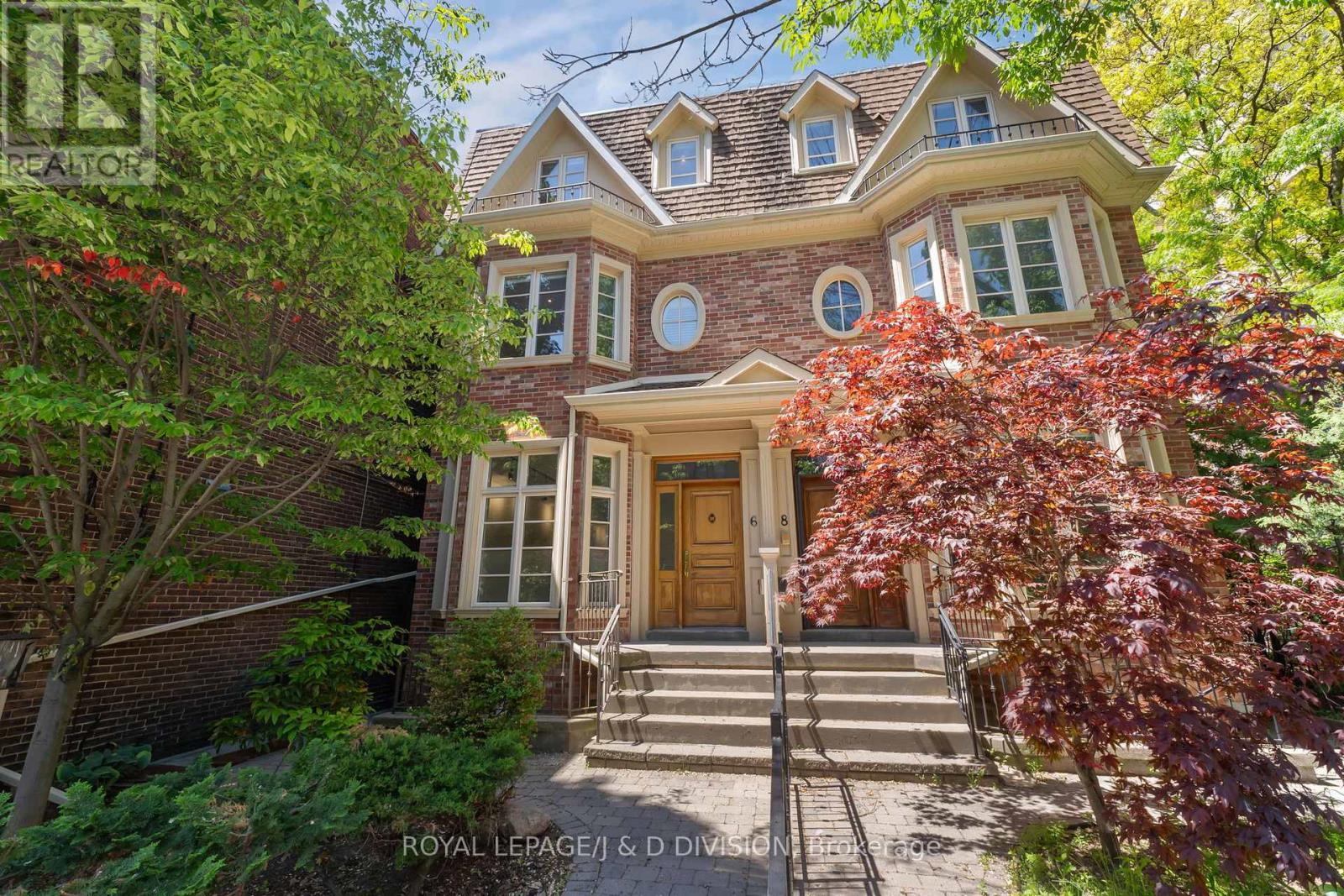 6 Huntley St