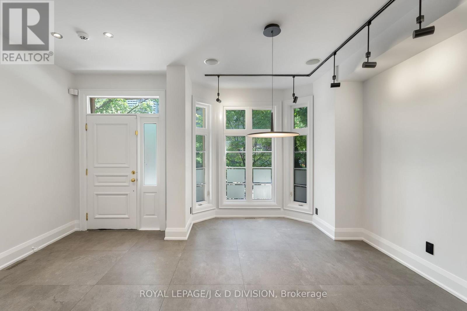 Entry into Living Room