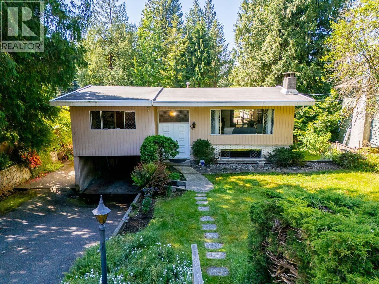 1453 COLEMAN STREET, North Vancouver