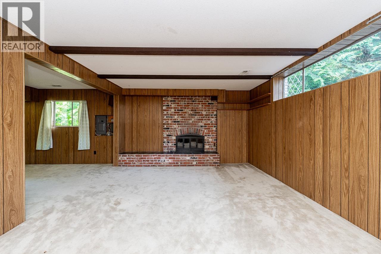 1453 COLEMAN STREET, North Vancouver