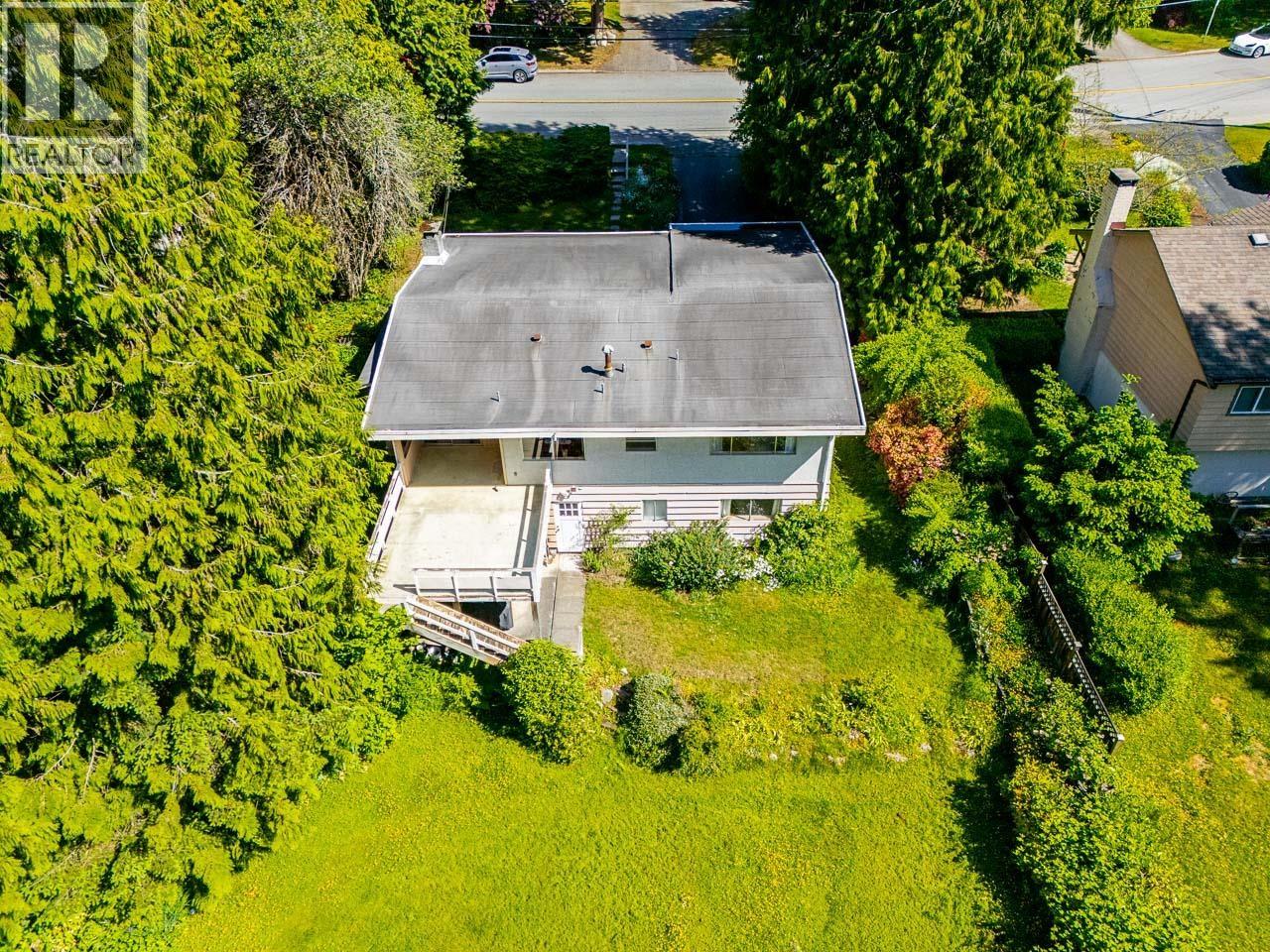1453 COLEMAN STREET, North Vancouver
