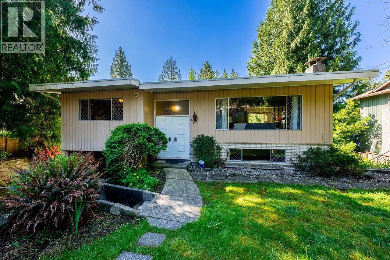 1453 COLEMAN STREET, North Vancouver