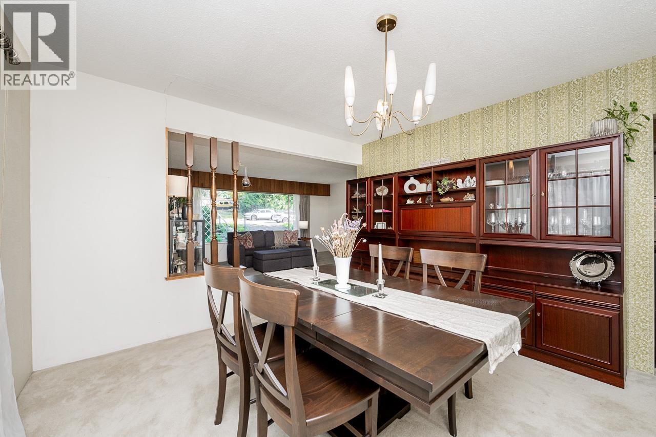 1453 COLEMAN STREET, North Vancouver