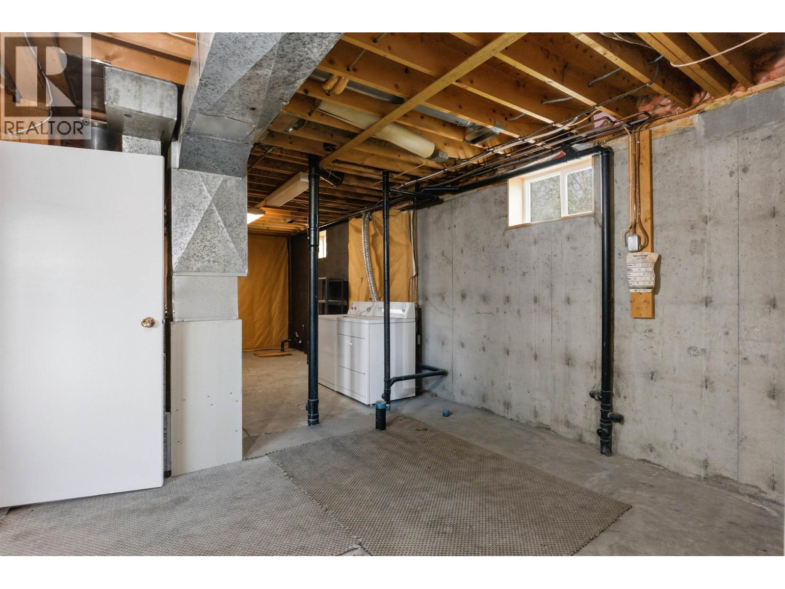 708 SMITH STREET - 27