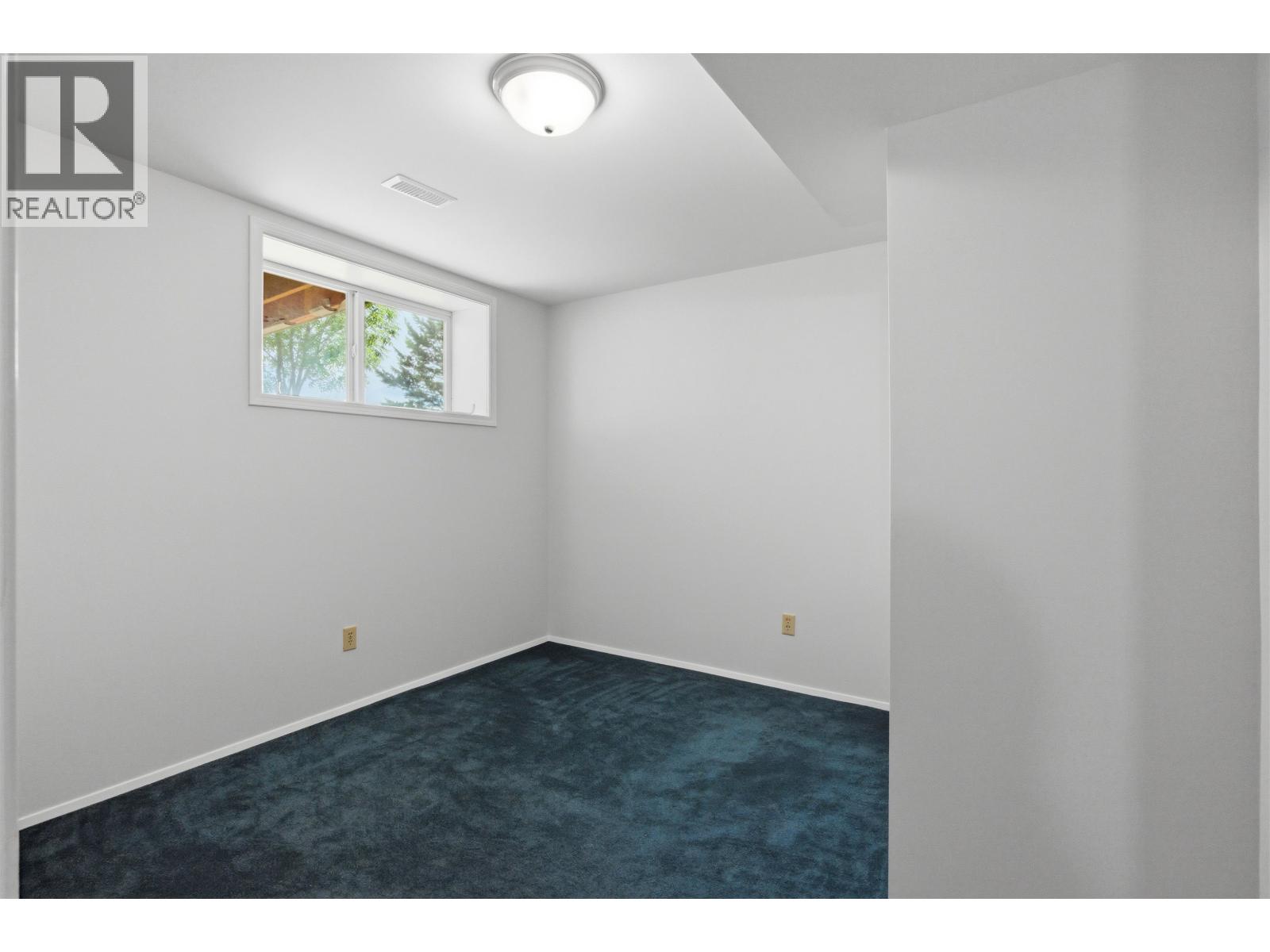 708 SMITH STREET - 25