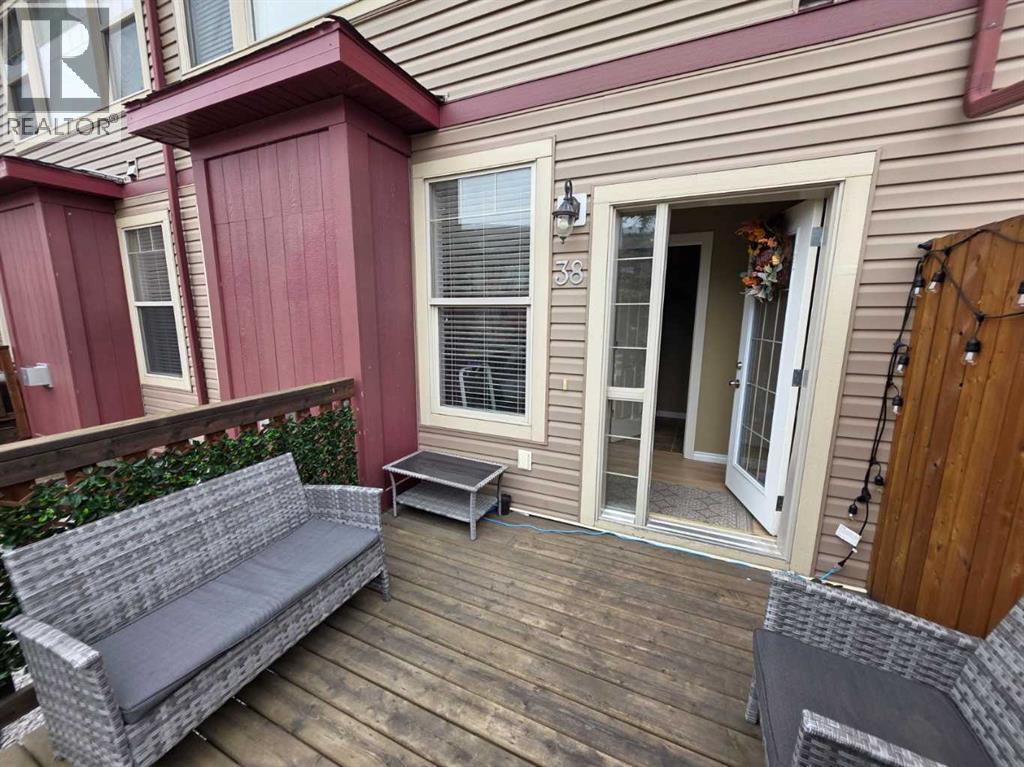 #38 45 Ironstone Drive - 32