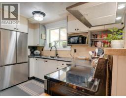 11198 Tuck Road, Powell River, BC  Photo 19