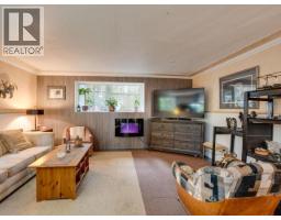 11198 Tuck Road, Powell River, BC  Photo 21