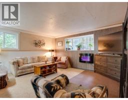 11198 Tuck Road, Powell River, BC  Photo 22
