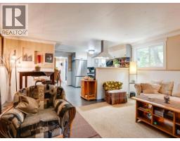 11198 Tuck Road, Powell River, BC  Photo 24