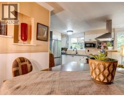 11198 Tuck Road, Powell River, BC  Photo 26